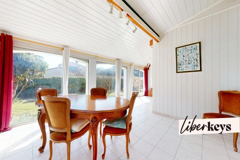 Villa a Clapiers, Herault, Clapiers - € 699.900 | Ref: DOM30001 - foto 2