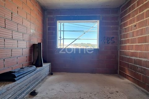 Helårsgrund i Odivelas, Lisbon, Odivelas - € 465.000 | Ref: ZMPT586857 - foto 13