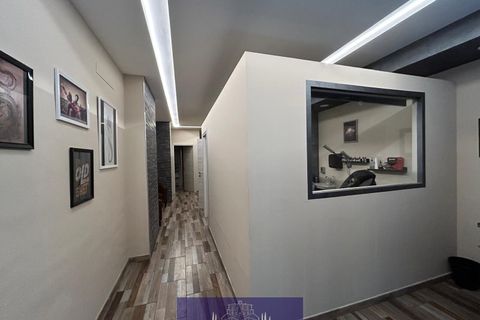 Erhvervsejendom i Florence, Florence, Florence - € 90.000 | Ref: a26116 - foto 2