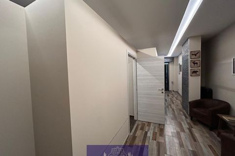 Erhvervsejendom i Florence, Florence, Florence - € 90.000 | Ref: a26116 - foto 5