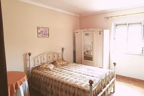 Villa i Oeiras, Lisbon, Oeiras - € 330.000 | Ref: C0222-06895 - foto 8