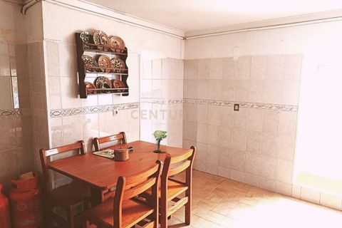 Villa i Oeiras, Lisbon, Oeiras - € 330.000 | Ref: C0222-06895 - foto 9