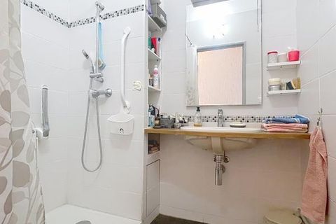 Leilighet i Marseille, Bouches-du-Rhone, Marseille - € 149 000 | Ref: DZZ0-26Y-VJC - foto 4