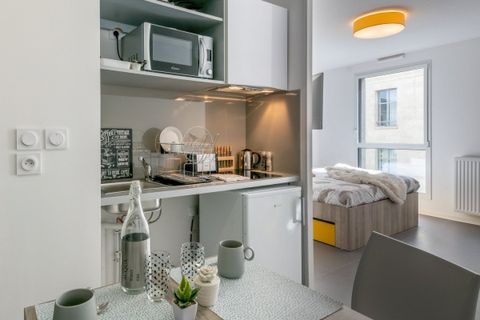 Erhvervsejendom i Bordeaux, Gironde, Bordeaux - € 78.000 | Ref: 28DEC56419BB4247 - foto 2