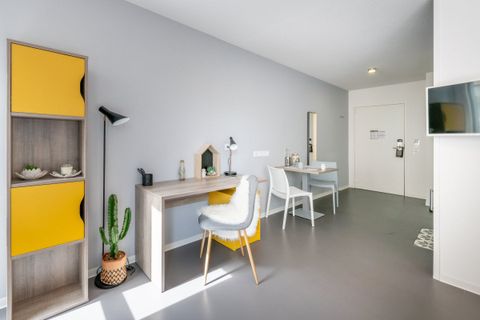 Erhvervsejendom i Bordeaux, Gironde, Bordeaux - € 78.000 | Ref: 28DEC56419BB4247 - foto 4