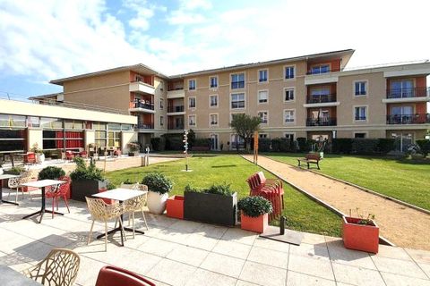 Erhvervsejendom i Cavaillon, Vaucluse, Cavaillon - € 160.000 | Ref: 58B5F2CDFD004B64 - foto 1