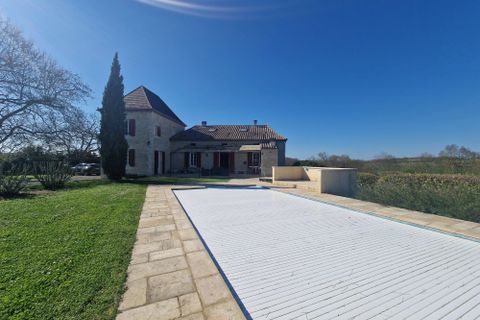Villa a Monbahus, Lot-et-Garonne, Monbahus - € 425.000 | Ref: BVI81970 - foto 2