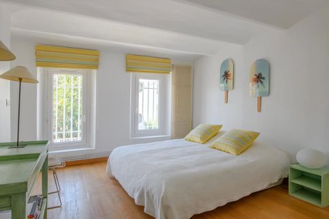 Villa i Marseille, Bouches-du-Rhone, Marseille - € 1.390.000 | Ref: HH-16121810 - foto 12