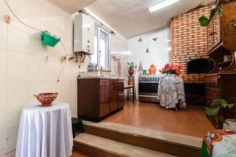 Villa a Coimbra, Coimbra, Coimbra - € 120.000 | Ref: CBRNT 6272 - foto 13