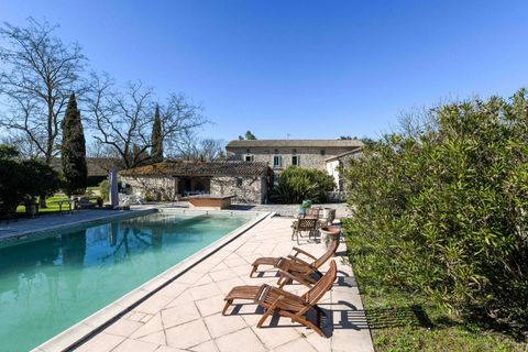 Villa i Uzes, Gard, Uzes - € 1.590.000 | Ref: HH-16123133 - foto 2