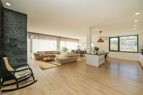 Villa i Guimaraes, Braga, Guimaraes - € 499.000 | Ref: ZMPT586956 - foto 9