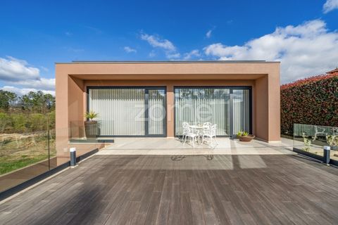 Villa i Guimaraes, Braga, Guimaraes - € 499.000 | Ref: ZMPT586956 - foto 19