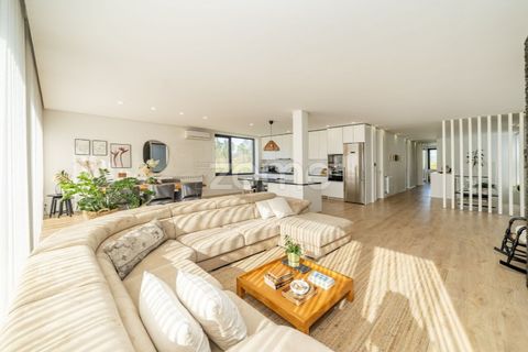 Villa i Guimaraes, Braga, Guimaraes - € 499.000 | Ref: ZMPT586956 - foto 23