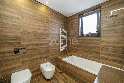 Villa i Guimaraes, Braga, Guimaraes - € 499.000 | Ref: ZMPT586956 - foto 31