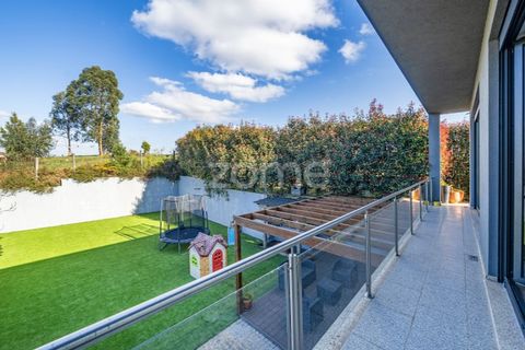 Villa i Guimaraes, Braga, Guimaraes - € 499.000 | Ref: ZMPT586956 - foto 41