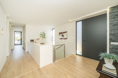 Villa i Guimaraes, Braga, Guimaraes - € 499.000 | Ref: ZMPT586956 - foto 44