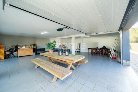 Villa i Guimaraes, Braga, Guimaraes - € 499.000 | Ref: ZMPT586956 - foto 50