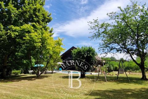 Villa a Margencel, Haute-Savoie, Margencel - € 1.100.000 | Ref: NRO2281 - foto 2