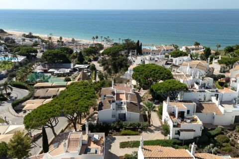 Rækkehus i Almancil, Faro, Almancil - € 1.350.000 | Ref: HTP-1114 - foto 1