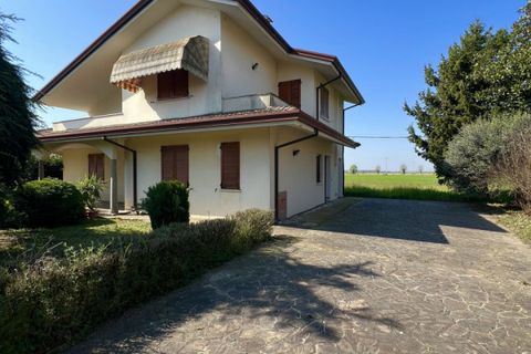 Villa a Castagnaro, Verona, Castagnaro - € 158.000 | Ref: 669 - foto 29
