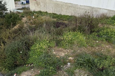 Helårsgrund i Setubal, Setubal, Setubal - € 137.000 | Ref: C0237-03781 - foto 7