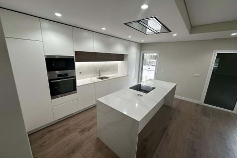 Lejlighed i Odivelas, Lisbon, Odivelas - € 895.000 | Ref: C0221-03868 - foto 5