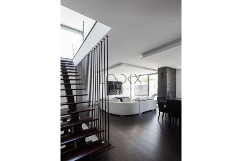 Villa i Oeiras, Lisbon, Oeiras - € 1.250.000 | Ref: PT019-02 - foto 6