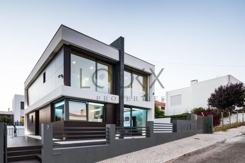 Villa i Oeiras, Lisbon, Oeiras - € 1.250.000 | Ref: PT019-02 - foto 13