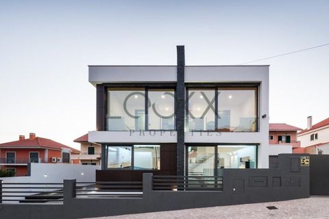 Villa i Oeiras, Lisbon, Oeiras - € 1.250.000 | Ref: PT019-02 - foto 14
