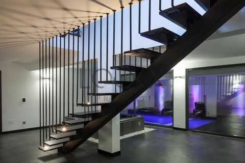 Villa i Oeiras, Lisbon, Oeiras - € 1.250.000 | Ref: PT019-02 - foto 16