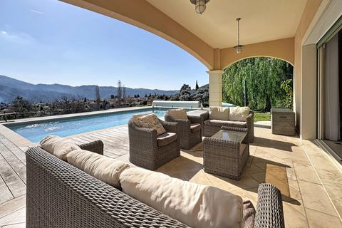 Villa a Carros, Alpes-Maritimes, Carros - € 1.100.000 | Ref: 86490909 - foto 2