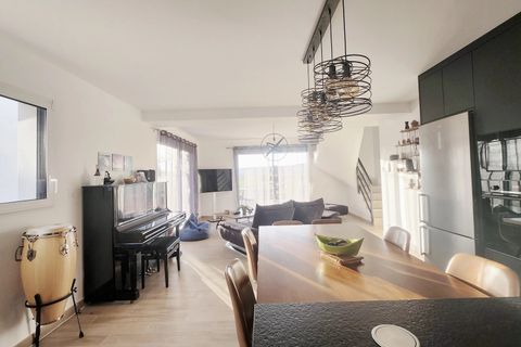 Villa i Thil, Ain, Thil - € 449.000 | Ref: 12444 - foto 20