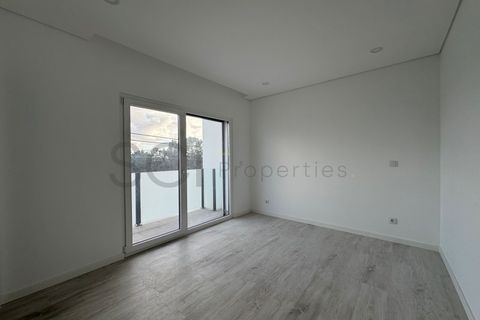 Villa i Corroios, Setubal, Corroios - € 555.000 | Ref: 10230 - foto 7