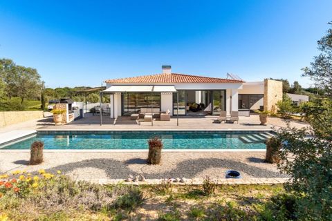 Villa a Carvoeiro, Faro, Carvoeiro - € 2.350.000 | Ref: W-02VUYP - foto 2