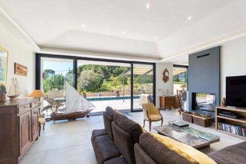 Villa a Carvoeiro, Faro, Carvoeiro - € 2.350.000 | Ref: W-02VUYP - foto 10