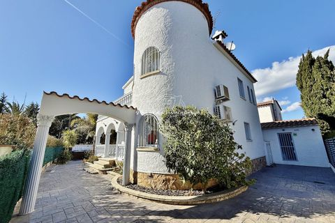 Villa i Empuriabrava, Gerona, Empuriabrava - € 509.000 | Ref: 6478/L64-N1IMMOFRESP - foto 5