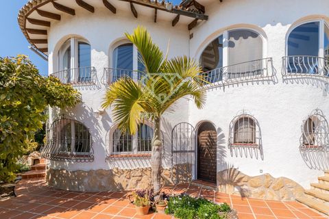 Villa a Calpe, Alicante, Calpe - € 640.000 | Ref: CAOR-FT/10969 - foto 3