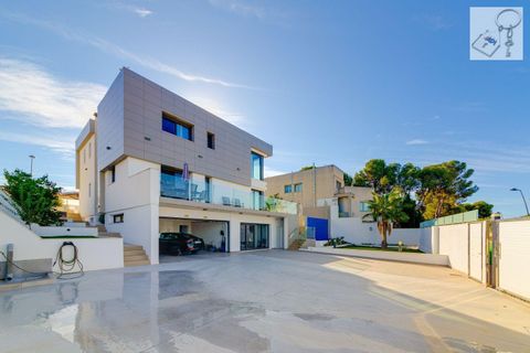 Villa a Torrevieja, Alicante, Torrevieja - € 1.275.000 | Ref: STS-5378_SUM - foto 38