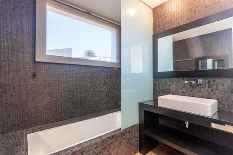Rækkehus i Esplugues De Llobregat, Barcelona, Esplugues De Llobregat - € 2.900.000 | Ref: EXP13789/8930 - foto 44