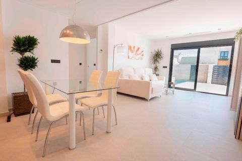 Villa a La Marina, Alicante, La Marina - € 395.000 | Ref: EB410 - foto 3
