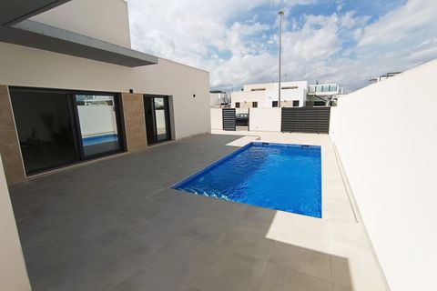 Villa i Daya Nueva, Alicante, Daya Nueva - € 380.000 | Ref: EB451 - foto 3