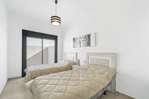 Villa i Daya Nueva, Alicante, Daya Nueva - € 380.000 | Ref: EB451 - foto 15