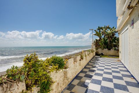 Villa a Estepona, Malaga, Estepona - € 1.100.000 | Ref: CDS5341927-FO - foto 2