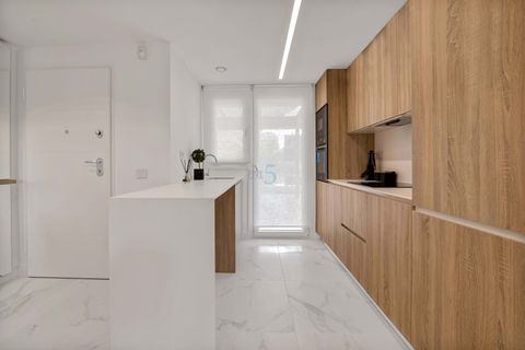 Leilighet i Punta Prima, Alicante, Punta Prima - € 409 000 | Ref: 23575736-01 - foto 24