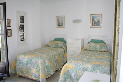 Penthouse i Marbella, Malaga, Marbella - € 650 000 | Ref: ED-B77281SR - foto 9