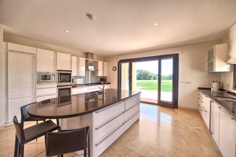 Villa a Marbella, Malaga, Marbella - € 3.700.000 | Ref: ED-B67251SR - foto 4