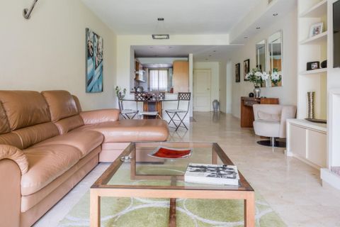 Wohnung in Marbella, Malaga, Marbella - € 450.000 | Ref: ED-B31081SR - Foto 2