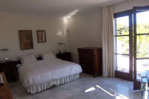 Villa a Marbella, Malaga, Marbella - € 3.500.000 | Ref: ED-B78421SR - foto 21