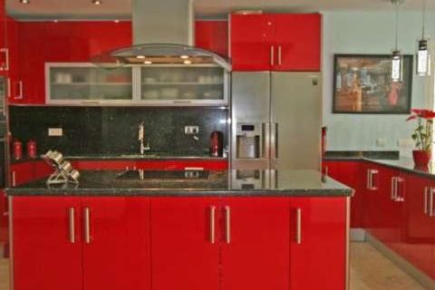 Villa i Marbella, Malaga, Marbella - € 1 000 000 | Ref: ED-B25681SR - foto 26