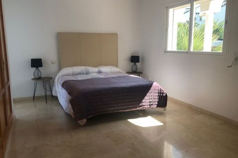 Villa i Marbella, Malaga, Marbella - € 1.195.000 | Ref: ED-B81771SR - foto 14